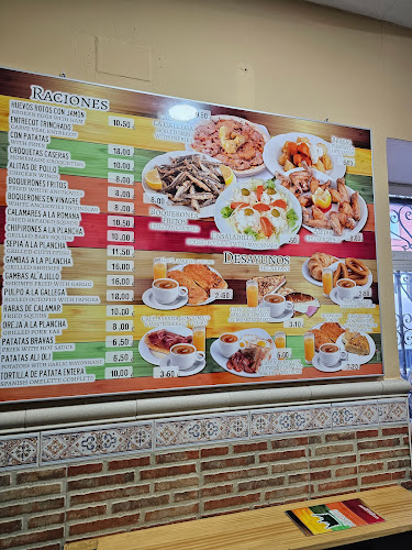 C/ de Ilustración, 18, Moncloa - Aravaca, 28008 Madrid