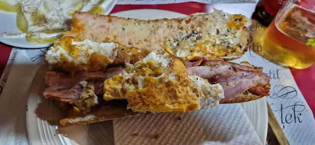 Opinii despre Alcázar în Rubí - Gastronomía y hostelería