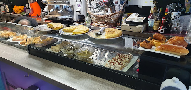 Opinii despre Bar Bahia Hemingway în Getxo - Gastronomía y hostelería