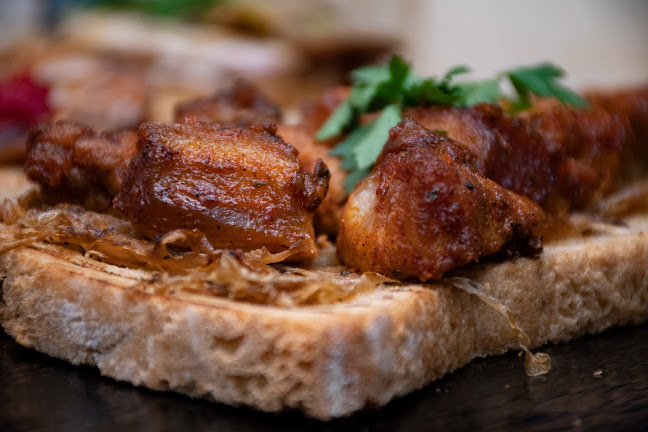 Stelvio Tapas Cinegia - Gastronomía y hostelería