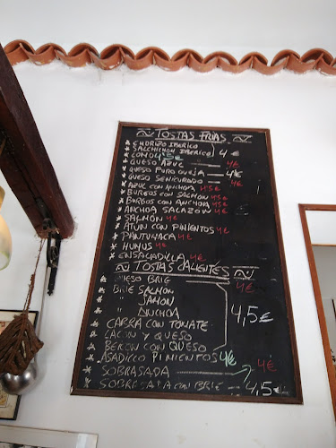 La Chilostra Open Times