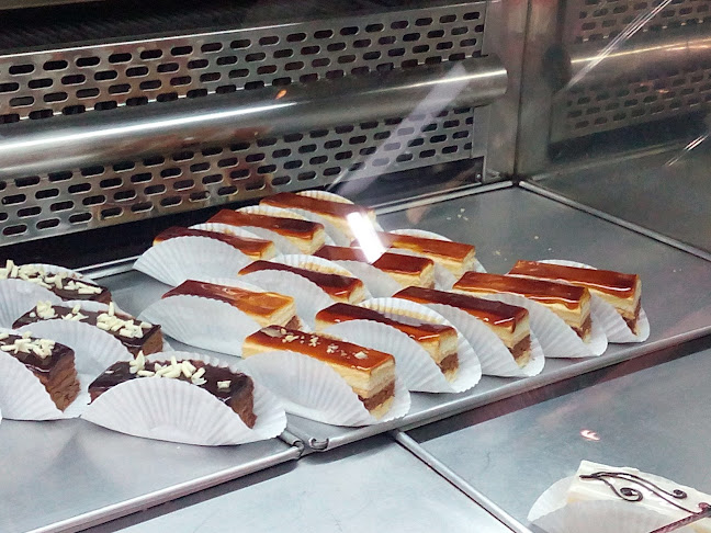 Horno de Pan y Pastelería Medina - Gastronomía y hostelería