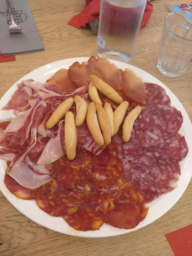 Estadio de San Mamés, P.º Rafael Moreno "Pitxitxi", s/n, Basurto-Zorroza, 48013 Bilbao, Biscay