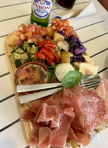 Trigo Cafetería Pizzeria - Gastronomía y hostelería