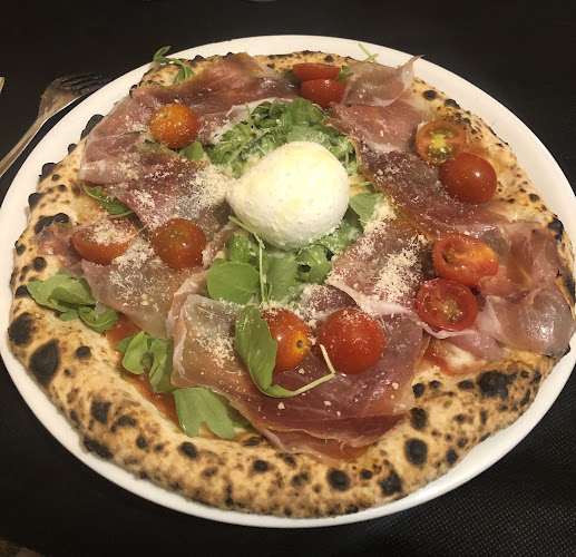 Luna Rossa Restaurante Open Times