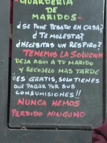 Av. de Llanes, 6, 41008 Sevilla