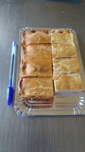 Panadería El Porvenir Open Times