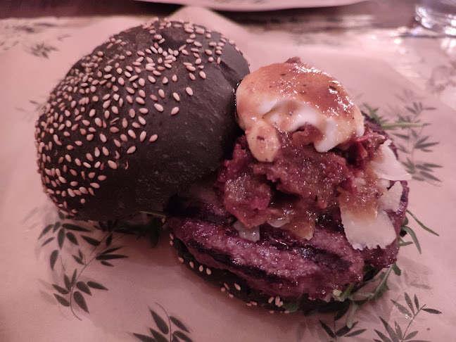 Hamburguesería La informal Phone number