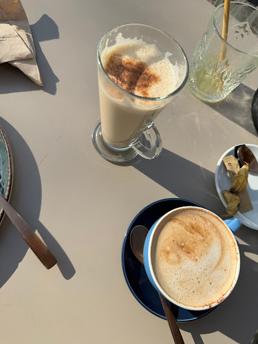 Opinii despre Colibri Brunch & Tapa Paellas în Barcelona - Gastronomía y hostelería