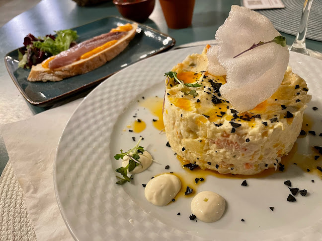 Comments and reviews of Restaurante Misa de 12