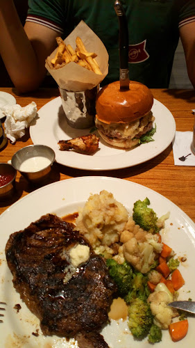 Hard Rock Cafe Valencia - Gastronomía y hostelería