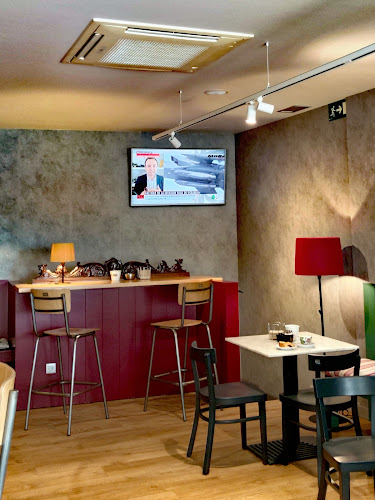 A Biblioteca Café - Gastronomía y hostelería