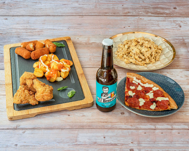 Comes bien - La Nuova Trattoria - Gastronomía y hostelería