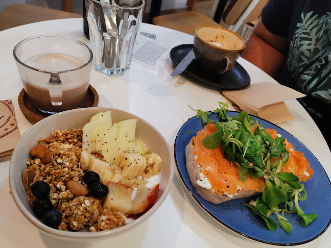 Comments and reviews of Perspectives - Café & Honest Food