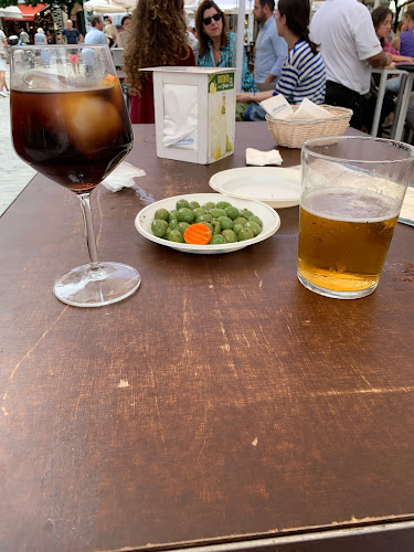 Opinii despre Bodega Los Soportales în Sevilla - Gastronomía y hostelería