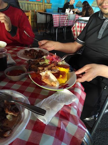 Comments and reviews of Las Empanadas