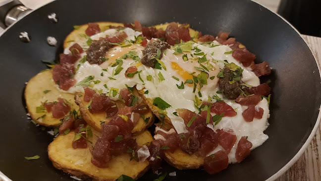 ATUNERA Cerveceria Phone number