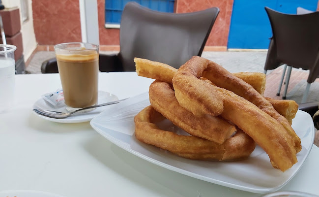 Opinii despre Cafetería La Chocolatería de F. Pernía în Dos Hermanas - Gastronomía y hostelería