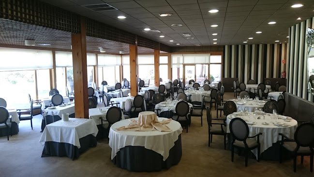 Restaurante en el Complejo Deportivo del RACE - Real Automóvil Club de España - Gastronomía y hostelería