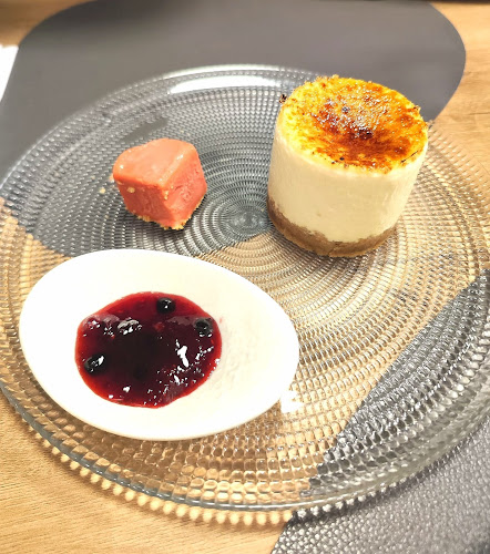 Opinii despre acento - social eatery în Sevilla - Gastronomía y hostelería