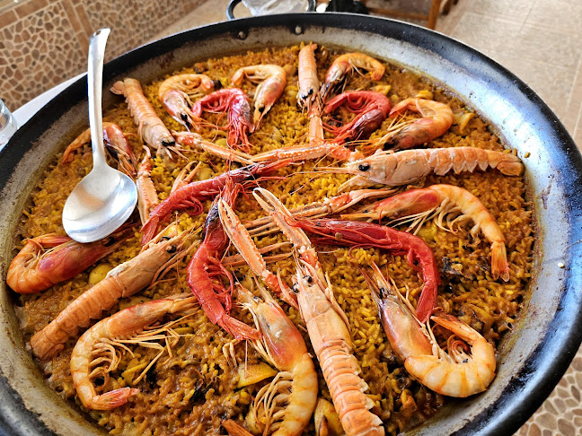 Restaurante EL TIMÓN comida mediterranea arroceria terraza frente al mar - Faro de Cullera