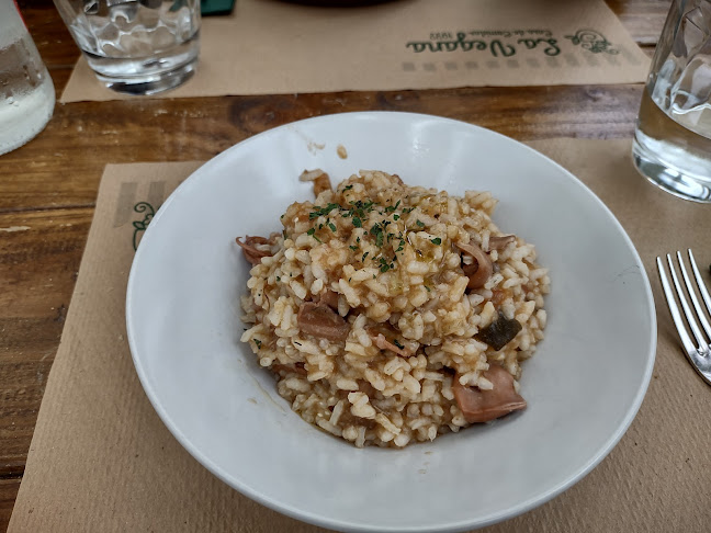 Opinii despre Casa de Comidas La Vegana în Camargo - Gastronomía y hostelería