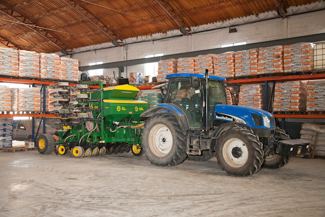 Av. Obispo José María Conget, 25, 50660 Tauste, Zaragoza