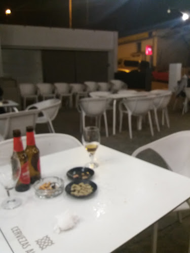 3 de Octubre Phone number