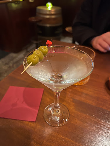 COBBLER COCKTAIL BAR Phone number