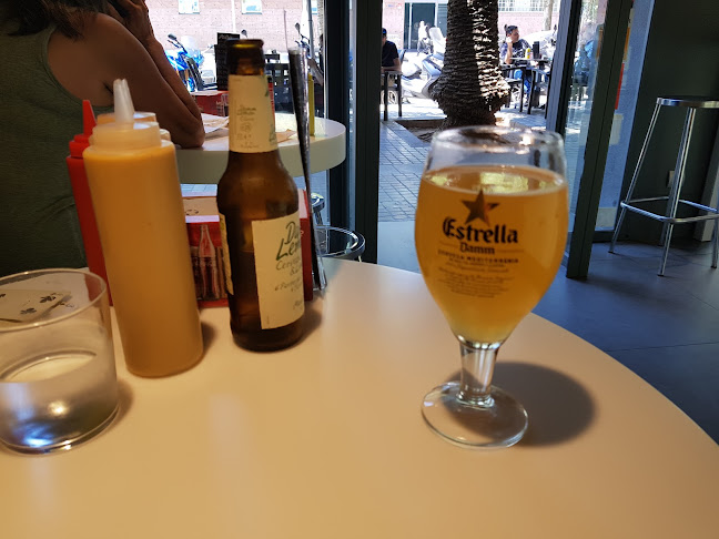 Carrer de Déu i Mata, 54, 56, Distrito de Les Corts, 08029 Barcelona