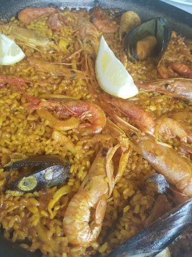 Restaurante Reinas Open Times