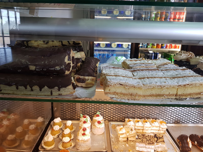 Comments and reviews of Panadería El Portillo S.L.