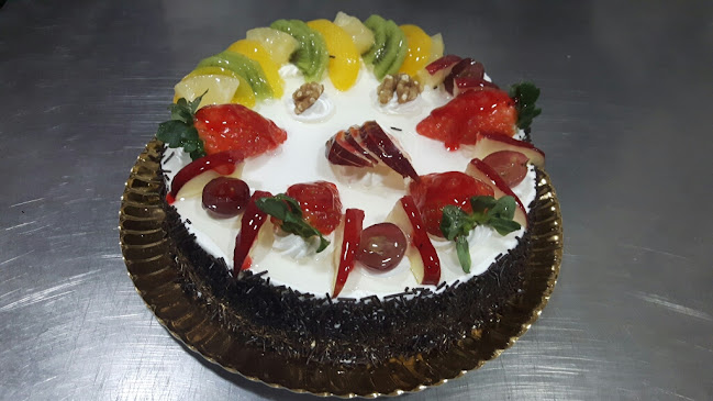 Horno de Pan y Pastelería Medina Open Times