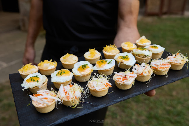 El Petit Gourmet - Catering Open Times