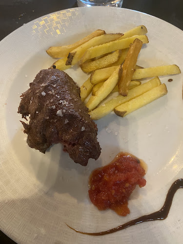 Opinii despre Minotauro Restaurante Taberna în Madrid - Gastronomía y hostelería