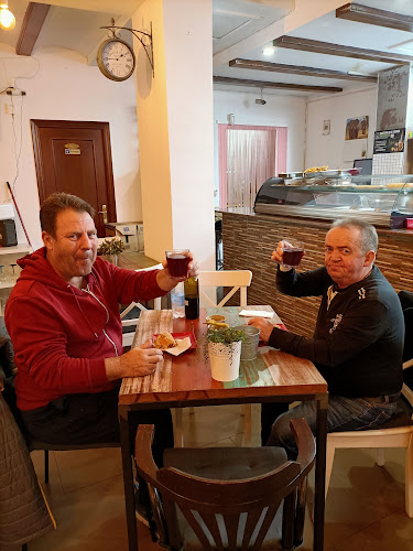 Pizzeria Les corts - Gastronomía y hostelería