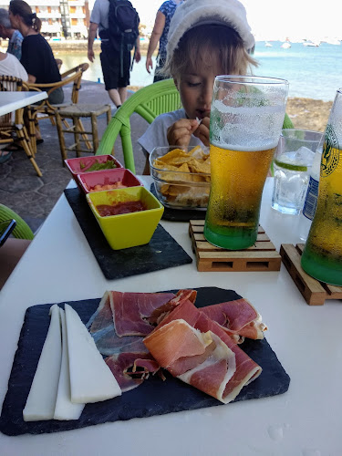 Opinii despre Agua Tiki Bar în Lajares - Gastronomía y hostelería