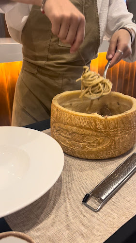 Av. d'Aragó, 18, El Pla del Real, 46021 València, Valencia