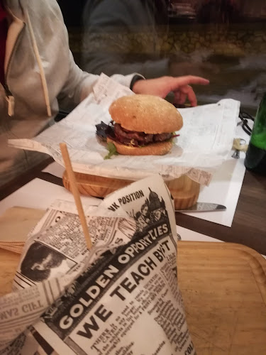 Comments and reviews of El Gallo Gastrobar