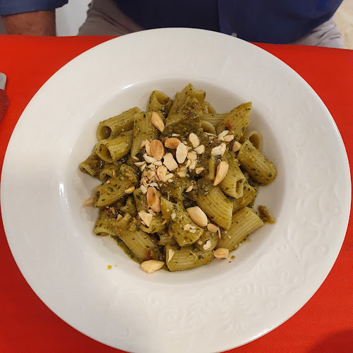 Comentarii opinii despre Poppy 80's