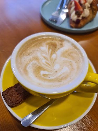 Comments and reviews of La Xicra pastelería