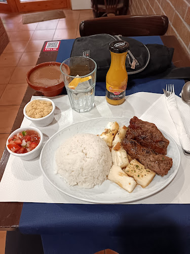 Mi Casa Bar y Restaurante