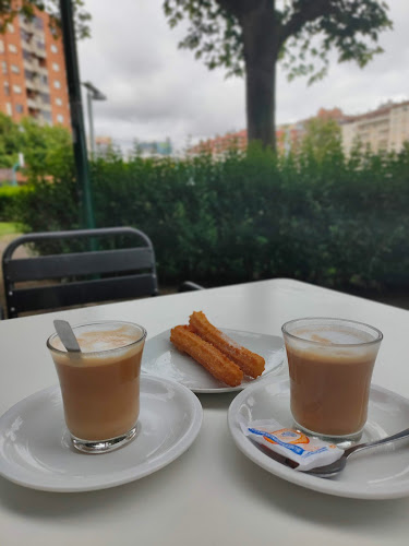 Cafetería Polígono 10 - Gastronomía y hostelería