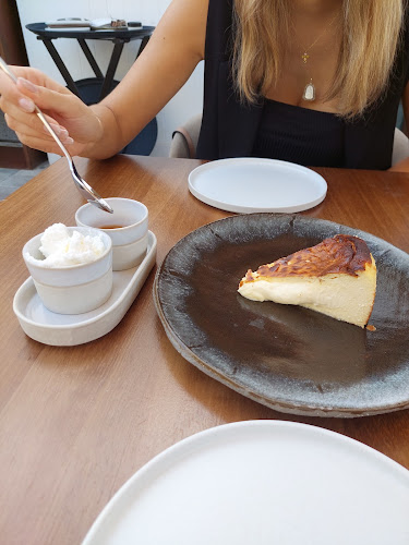 Restaurante Roostiq Marbella - Gastronomía y hostelería