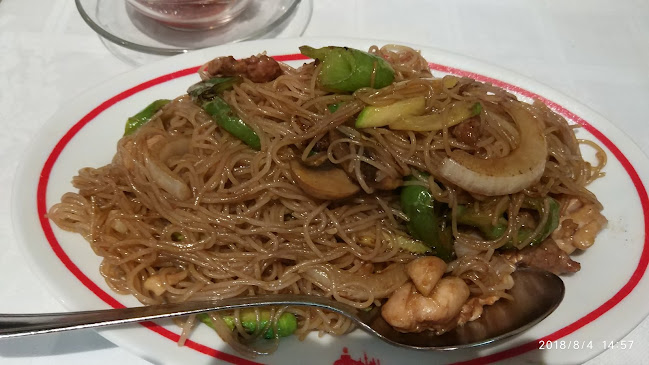 Av. de Peris i Valero, 137, L'Eixample, 46005 València, Valencia