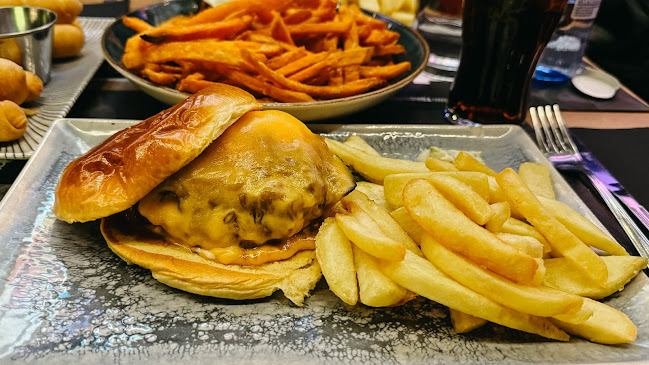 TORO BURGER QUINTANA - Madrid