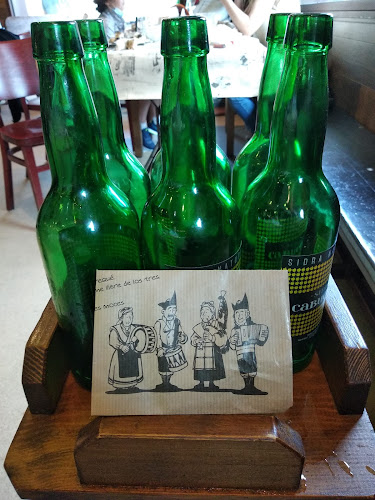 Av. de José Manuel Palacio Álvarez, 42, Gijon-Oeste, 33212 Gijón, Asturias