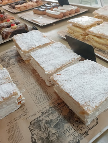 C. Puerto de Tarna, 10, Gijon-Sur, 33207 Gijón, Asturias