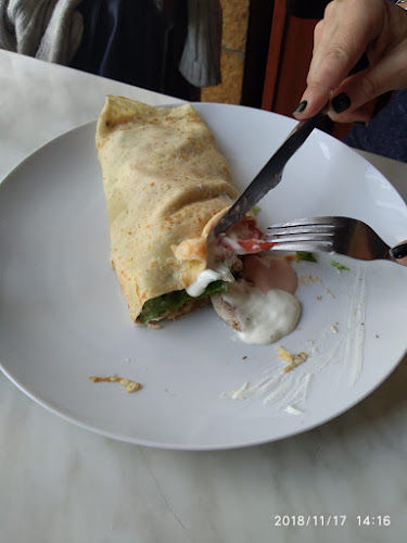 Kafe (A Coruña) Phone number