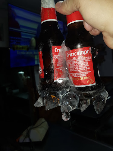 Comments and reviews of BAR CATA